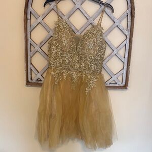 Elegant Gold Lace Prom Dress